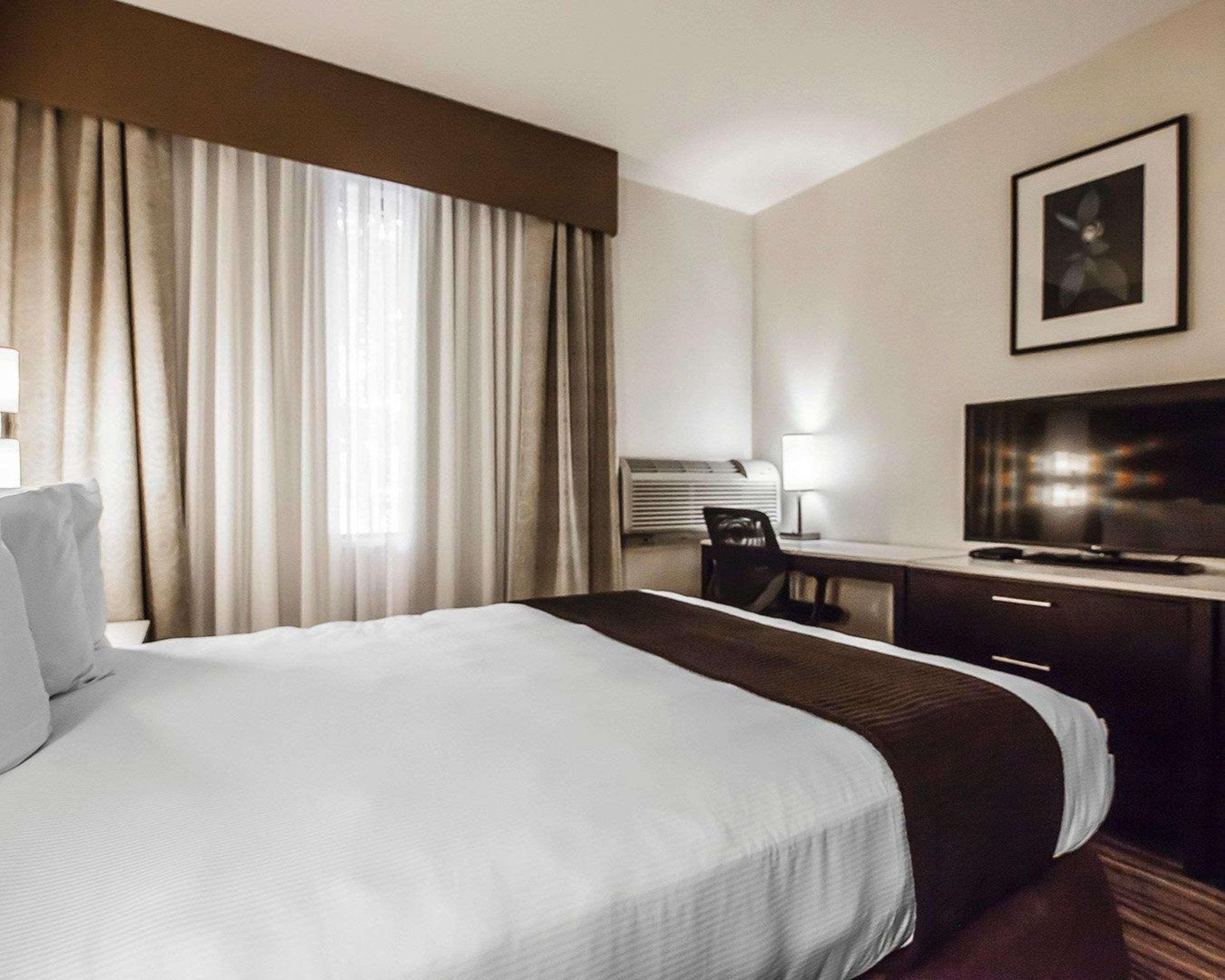 Quality Hotel Airport South Richmond Extérieur photo