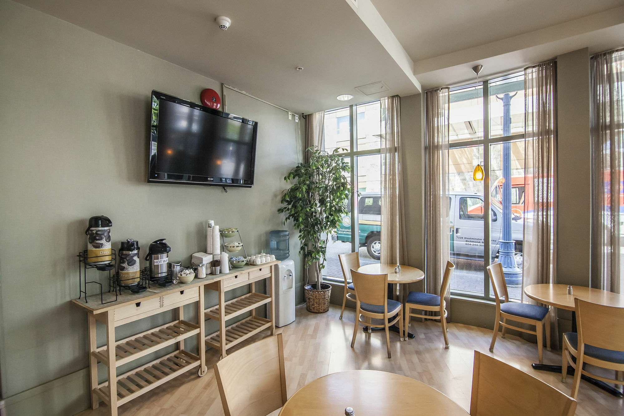 Quality Hotel Airport South Richmond Extérieur photo